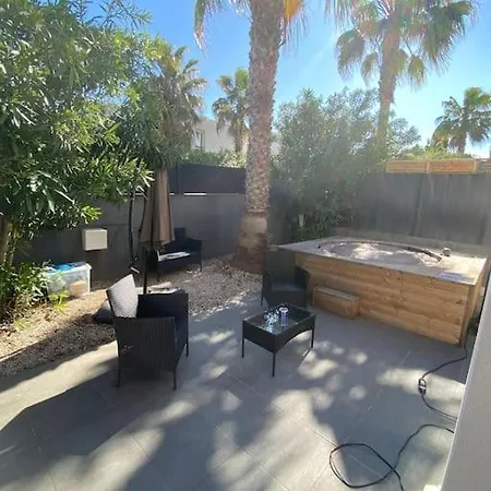 Avec Jacuzzi - 3 Villa *